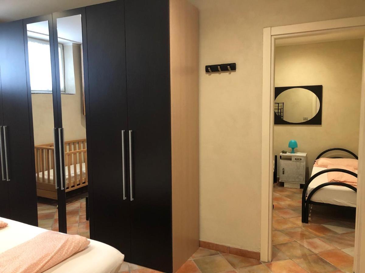 La Casa Blu Apartment Montegrosso d'Asti ภายนอก รูปภาพ