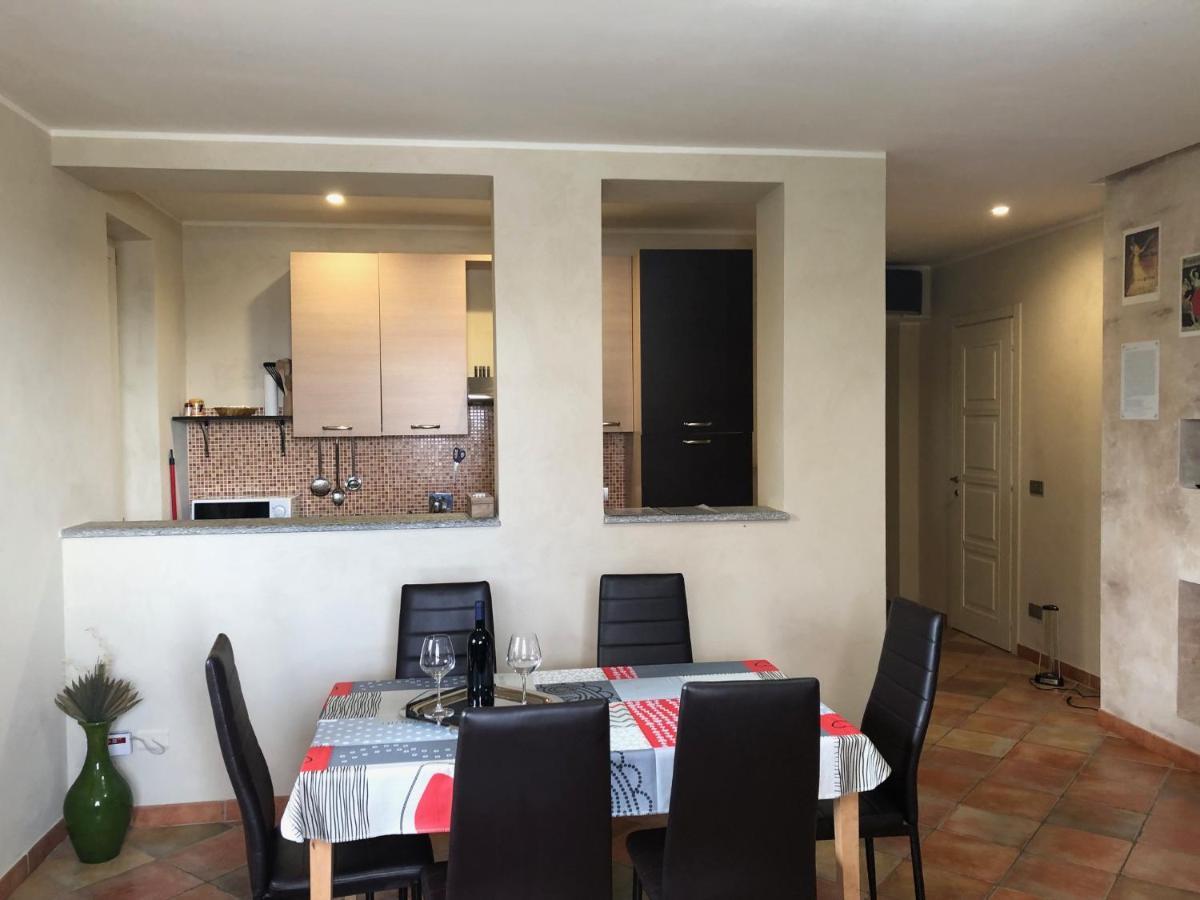 La Casa Blu Apartment Montegrosso d'Asti ภายนอก รูปภาพ