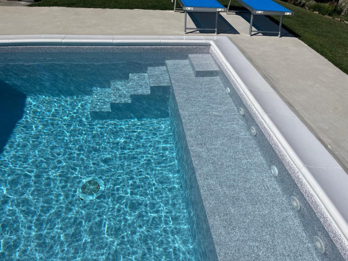 La Casa Blu Apartment Montegrosso d'Asti ภายนอก รูปภาพ