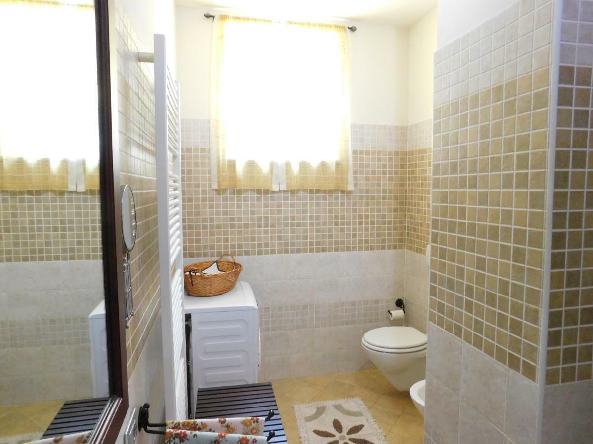 La Casa Blu Apartment Montegrosso d'Asti ภายนอก รูปภาพ