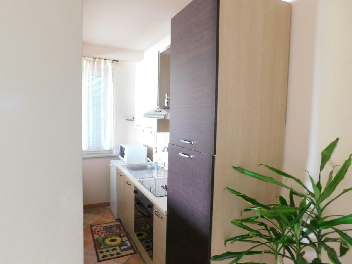 La Casa Blu Apartment Montegrosso d'Asti ภายนอก รูปภาพ