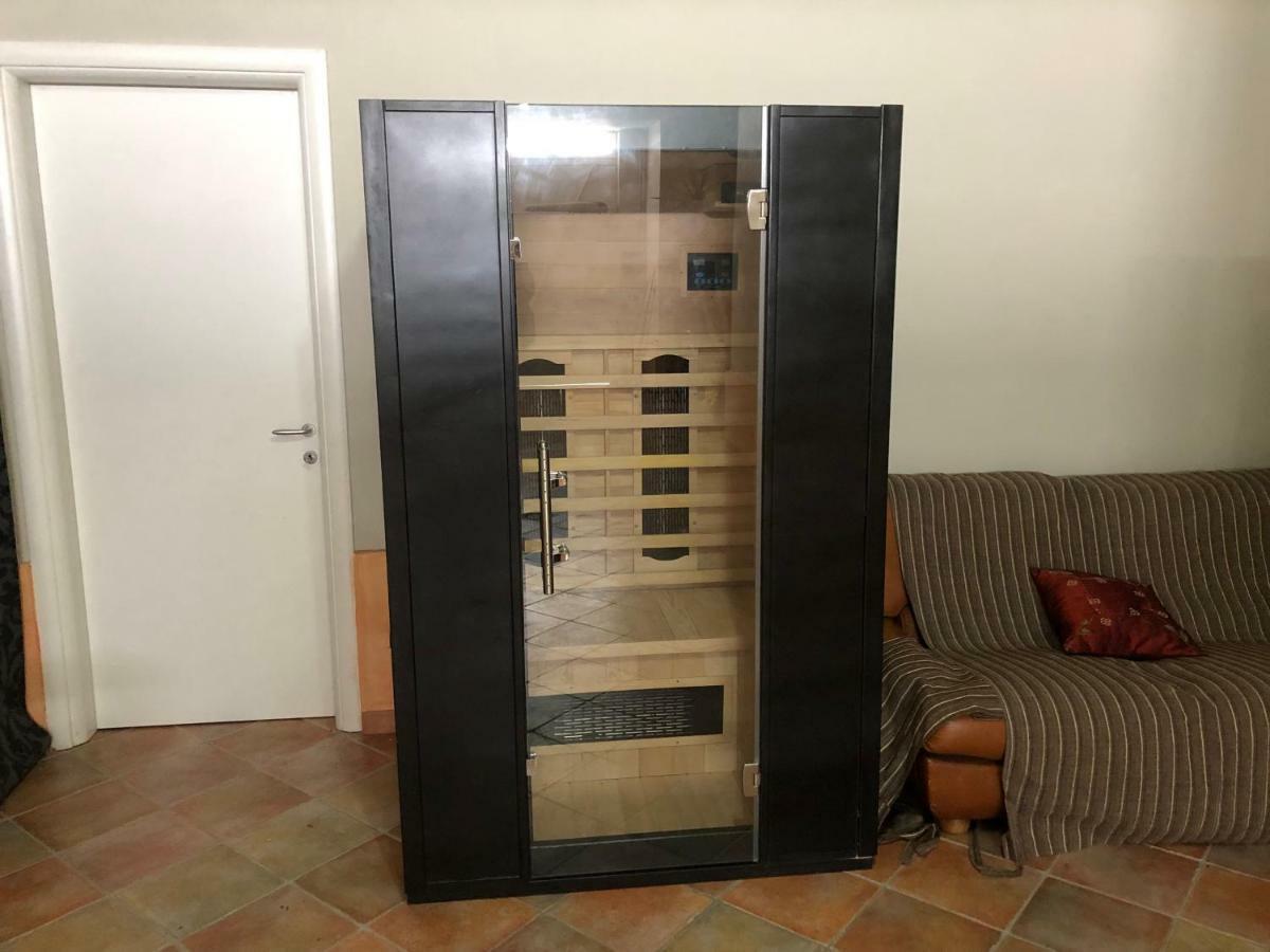 La Casa Blu Apartment Montegrosso d'Asti ภายนอก รูปภาพ